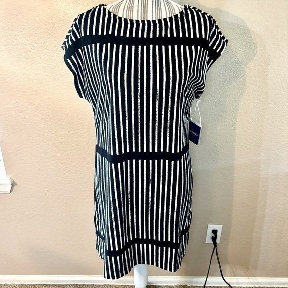 NWT Marimekko Swim Cover Dress Small Black White Terrycloth Short Sleeves - Picture 2 of 16